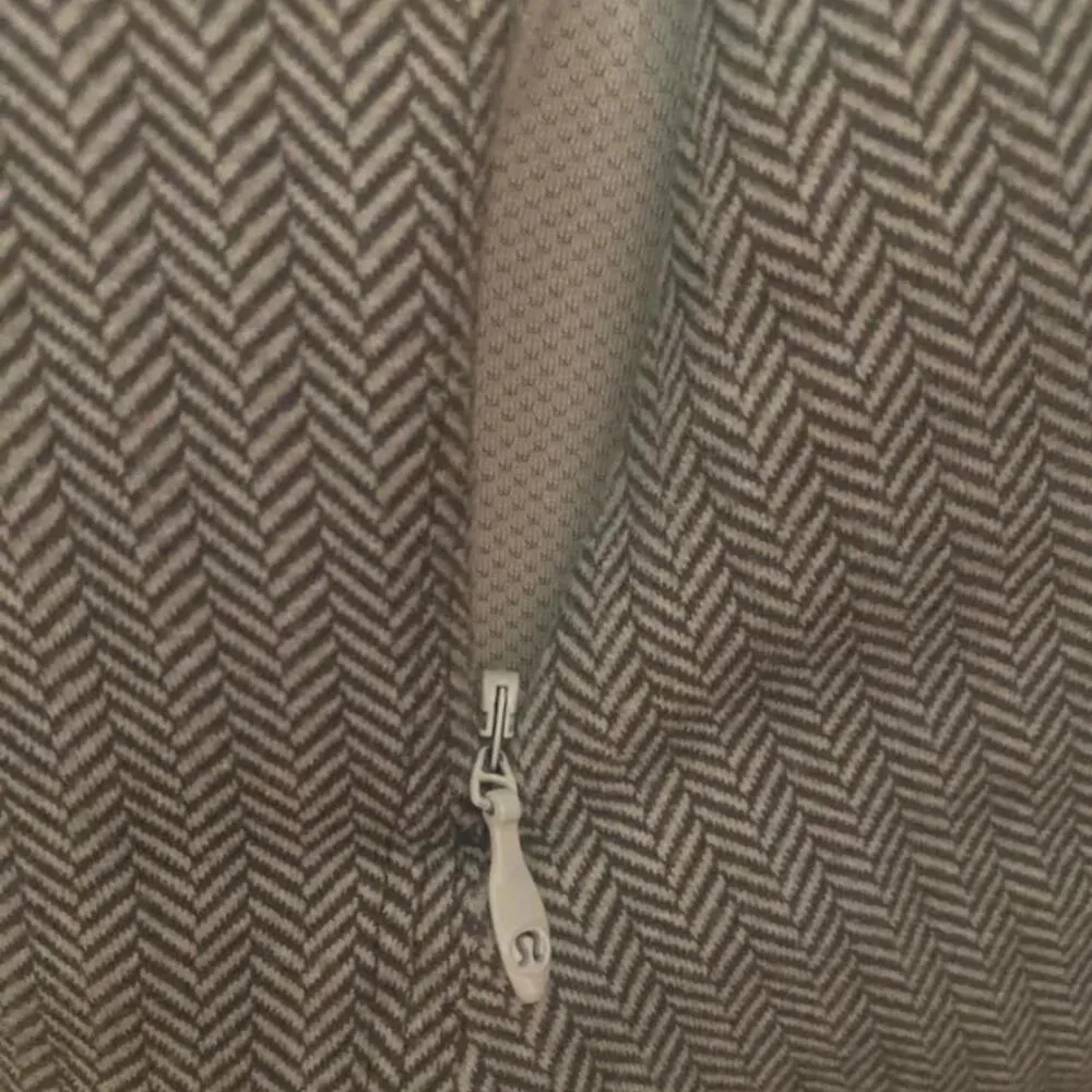 Lululemon Women's grey Shirts Size 4 - Image 6