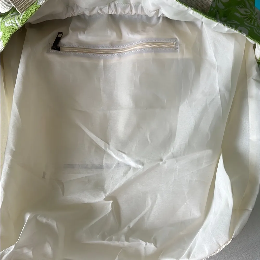 No Boundaries Green and Cream Botanical Tote Bag - Image 10