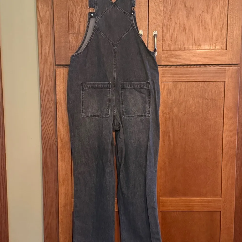 Universal Threads Vintage overalls - Image 3