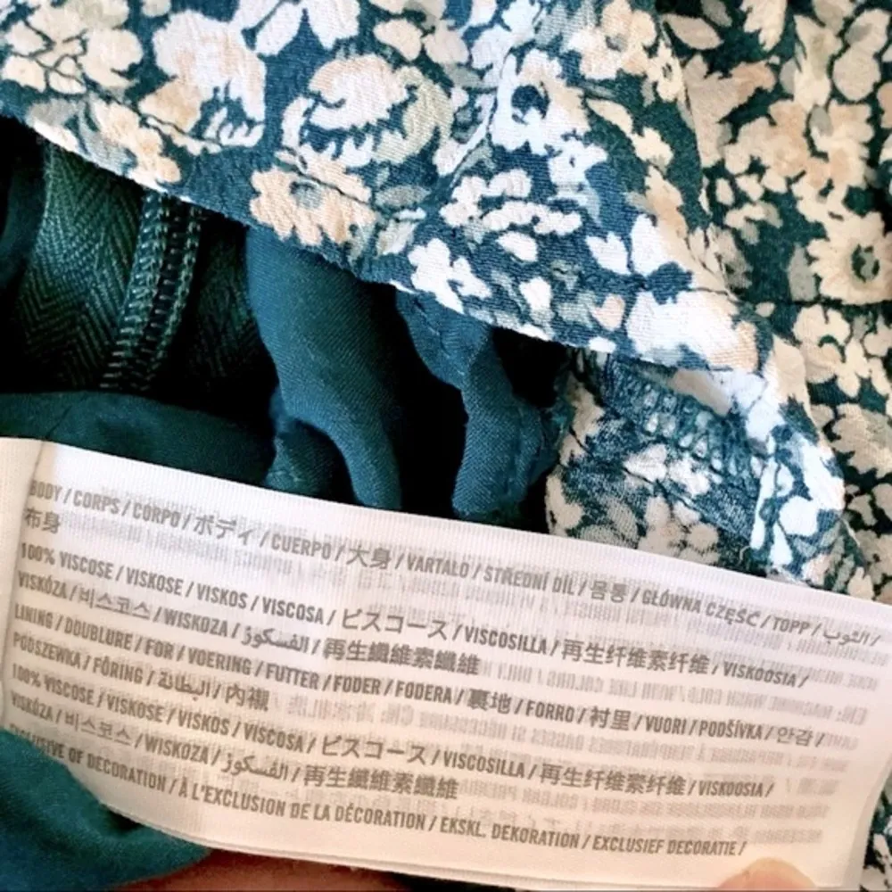 Abercrombie & Fitch Floral Print Open-Back Romper, Size XXS, NWT - Image 9