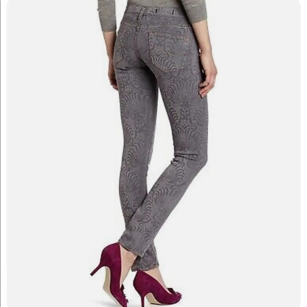 “Cayenne” low rise Astral Grey skinny jeans / 24 /Excellent condition - Image 2