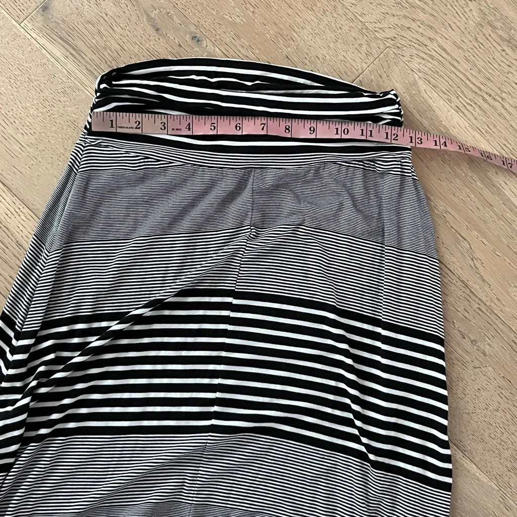 Merona Black White Striped Foldover Waist Maxi Skirt Size Medium - Image 6