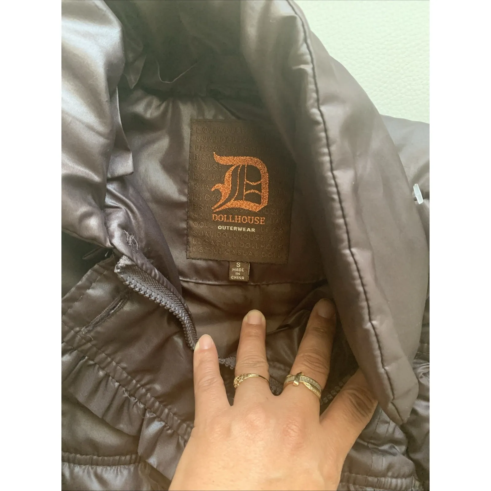 Dollhouse Puffer Jacket Vest Size Small Brown In Perfect Condition - Image 5