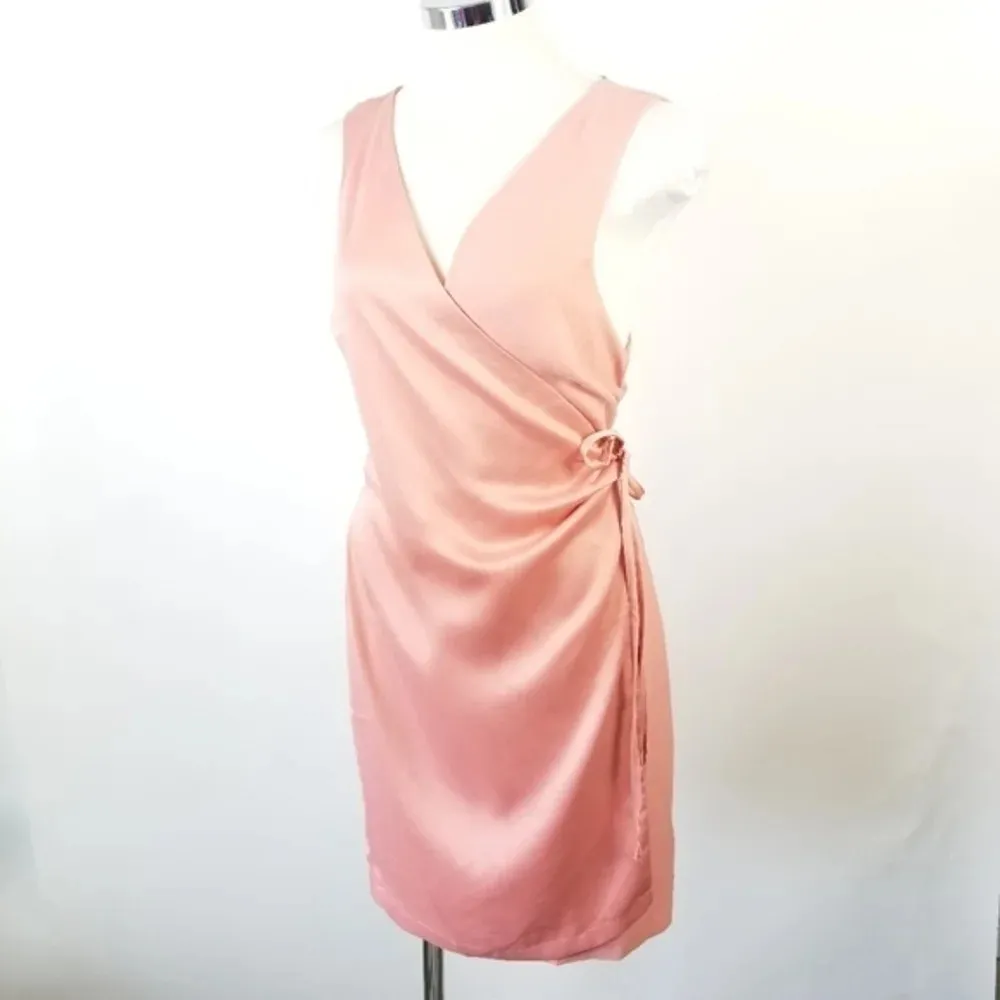 ONE‎ ONE SIX Peach Pink Satin Surplice Dress L Size L - Image 4