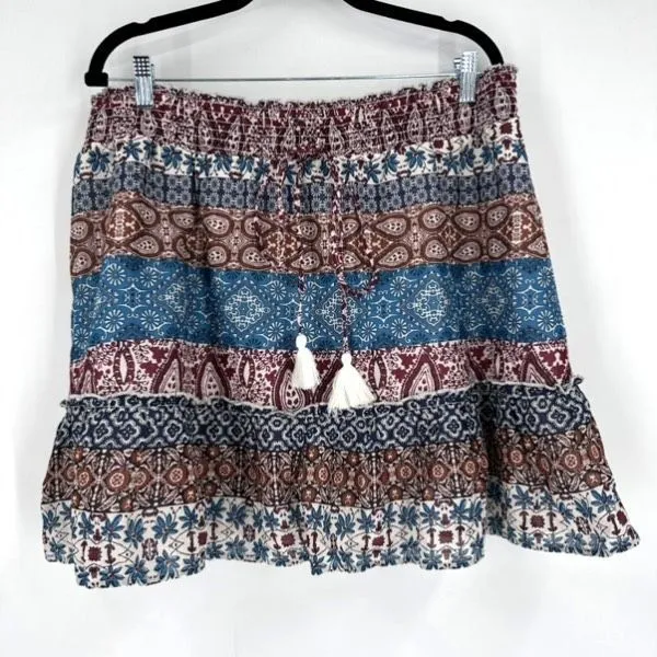 BeachLunchLounge NWT Clara Floral Boho‎ Tassel Mini Skirt Size XL Bandana Print - Image 2