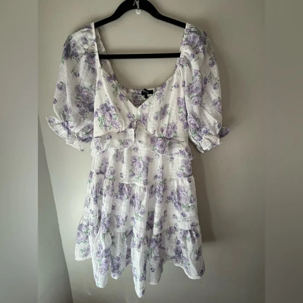 Trixxi Los Angeles White Purple Floral Puff Sleeve V-Neck Dress Size Small - Image 3