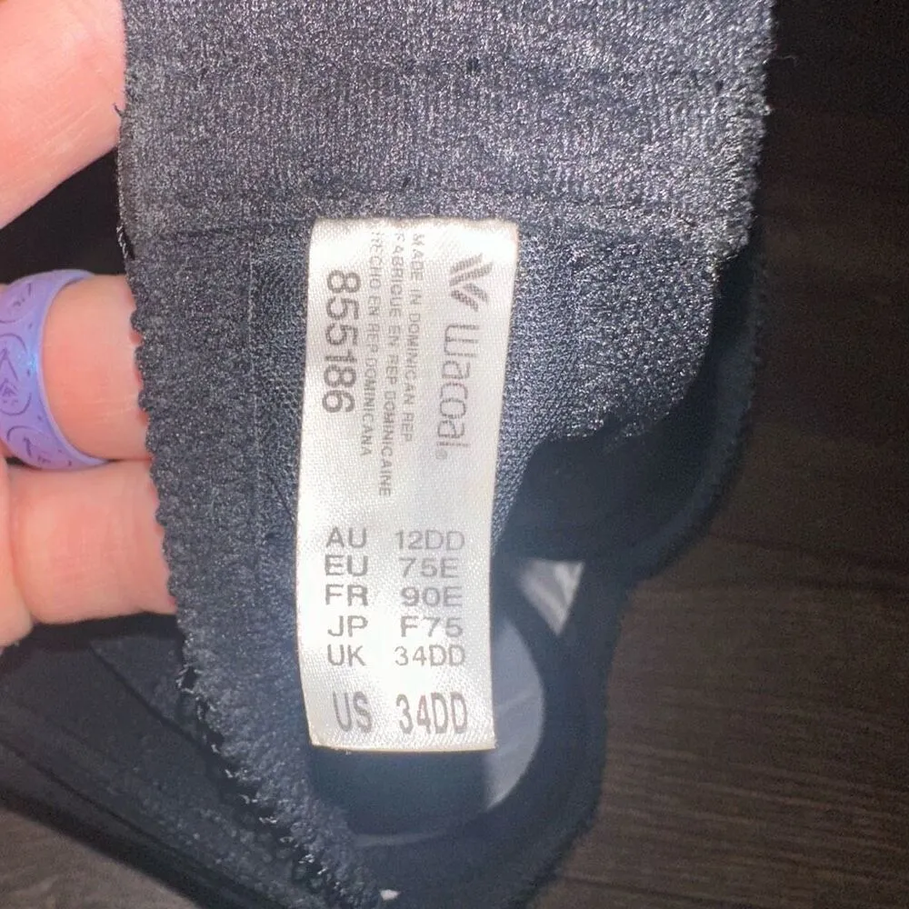 Wacoal retro chic full figure black lacy unlined nude 34DD sexy bra - Image 3