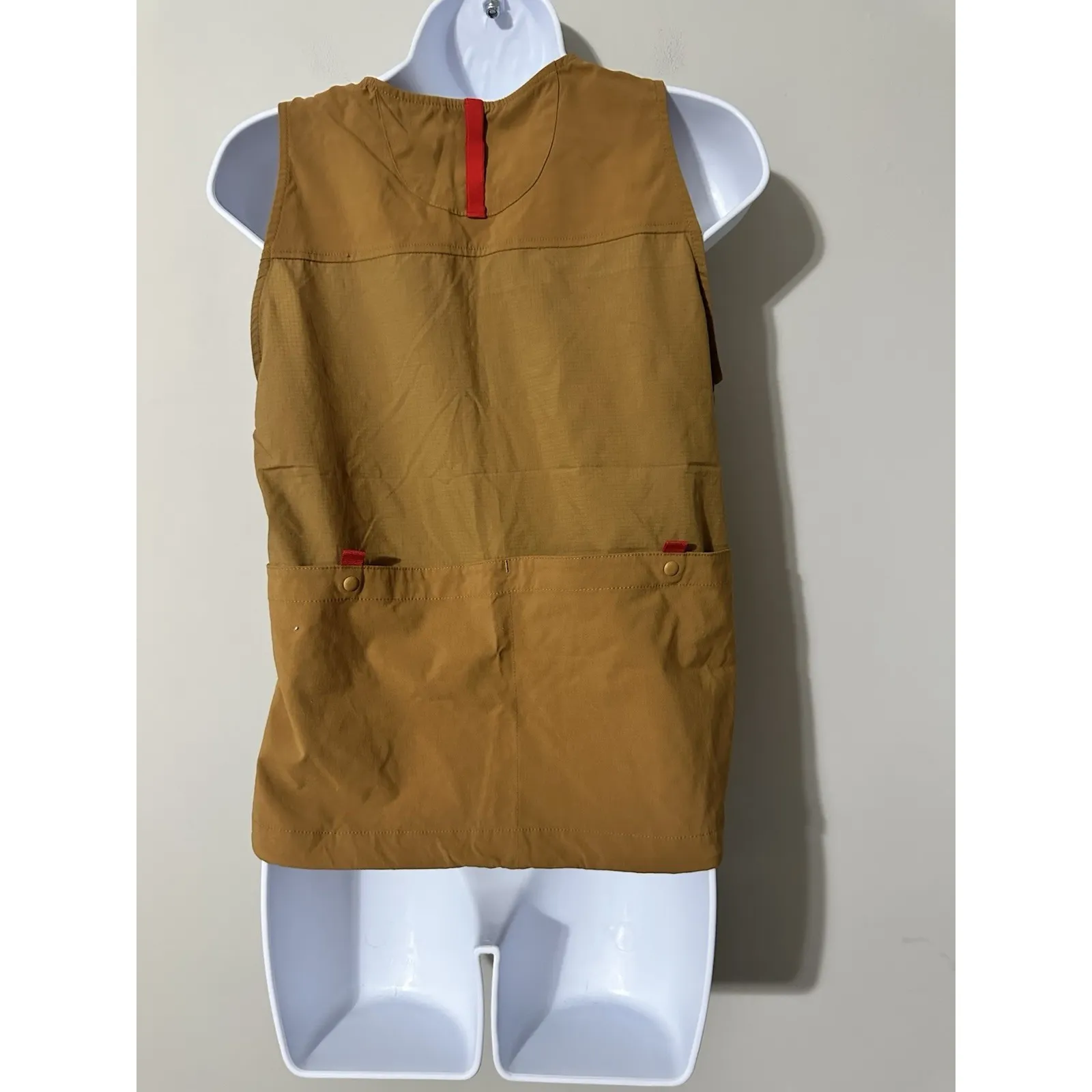 Topo Designs Nylon Utility Tank Vest Khaki Back Pockets Size Small NWOT - Image 5