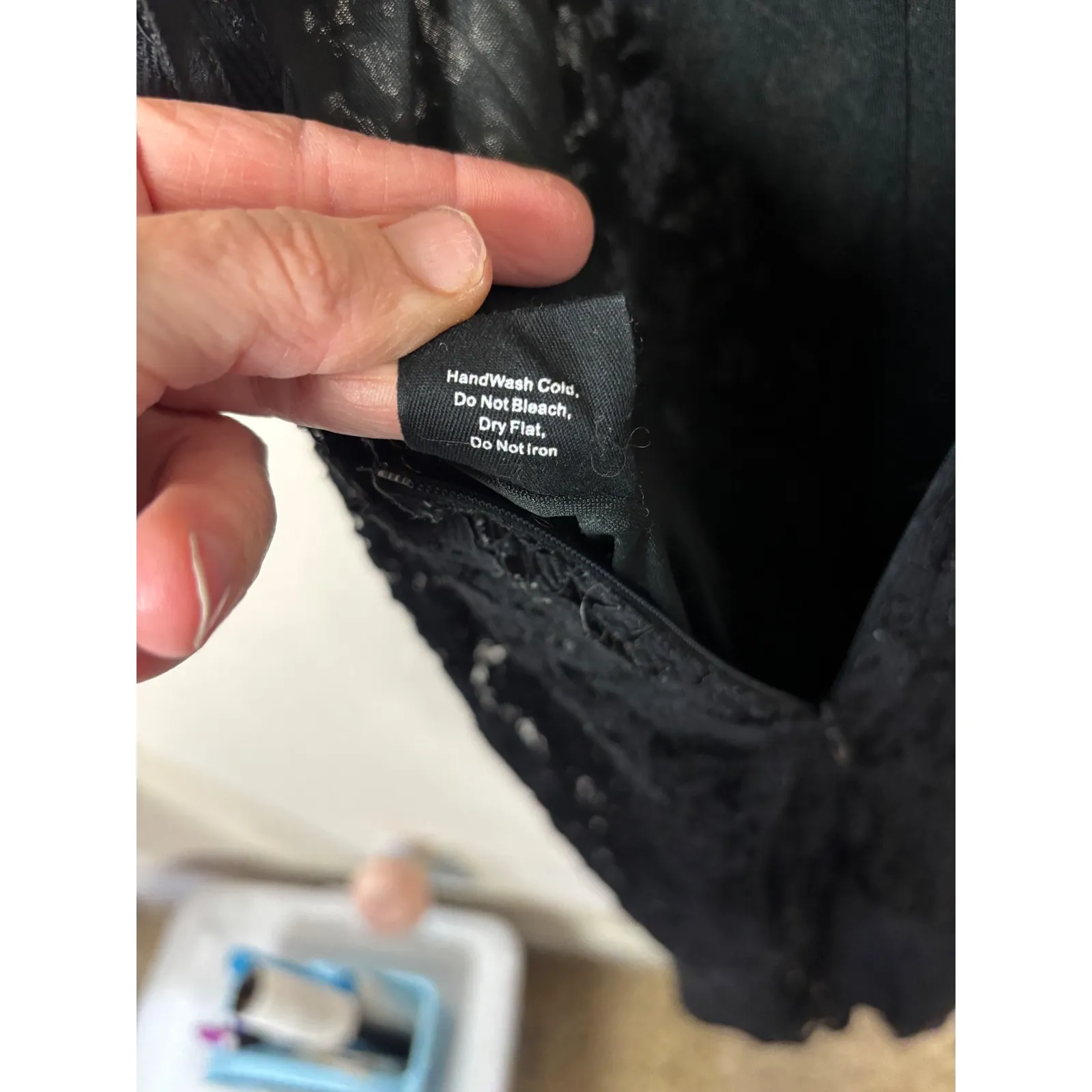 93 ELINE Line & Dot Black Lace Mock Neck Backless Jumpsuit Womens Size S Gothic - Image 9