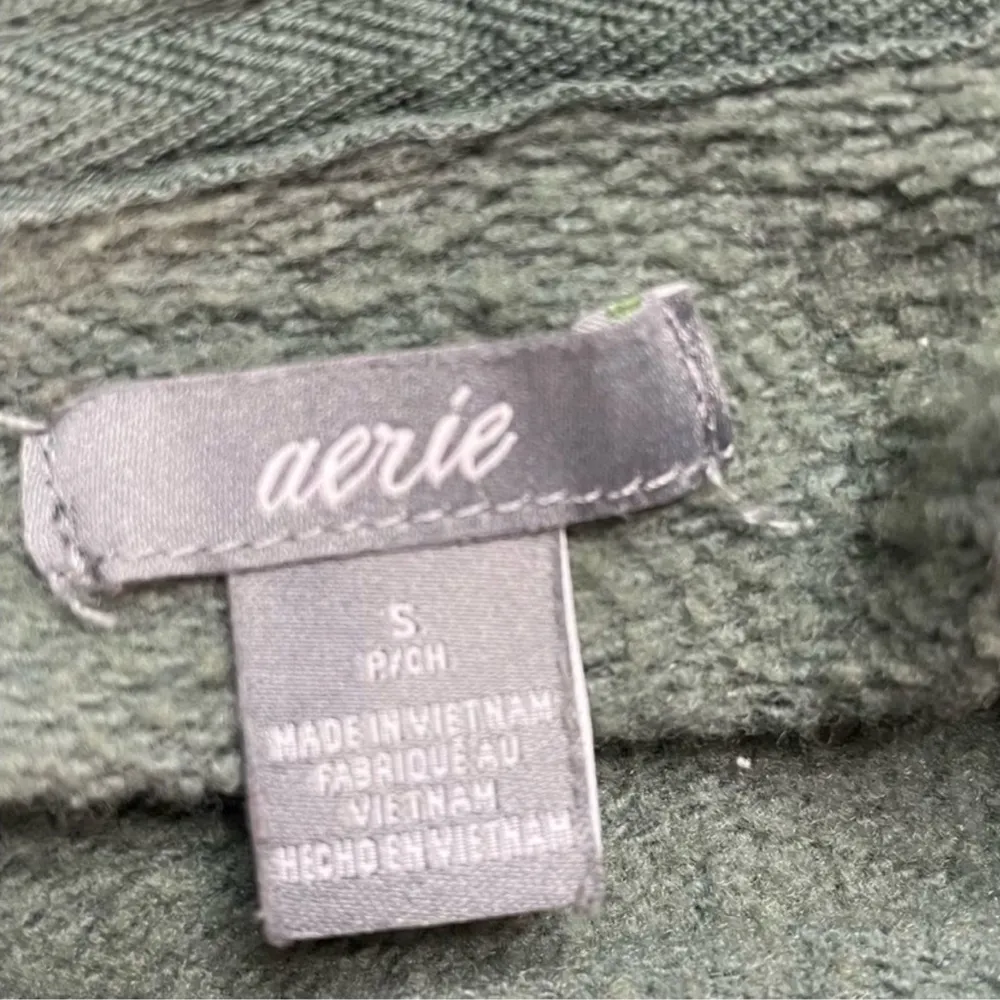 Green Pullover Hoodie - Image 5