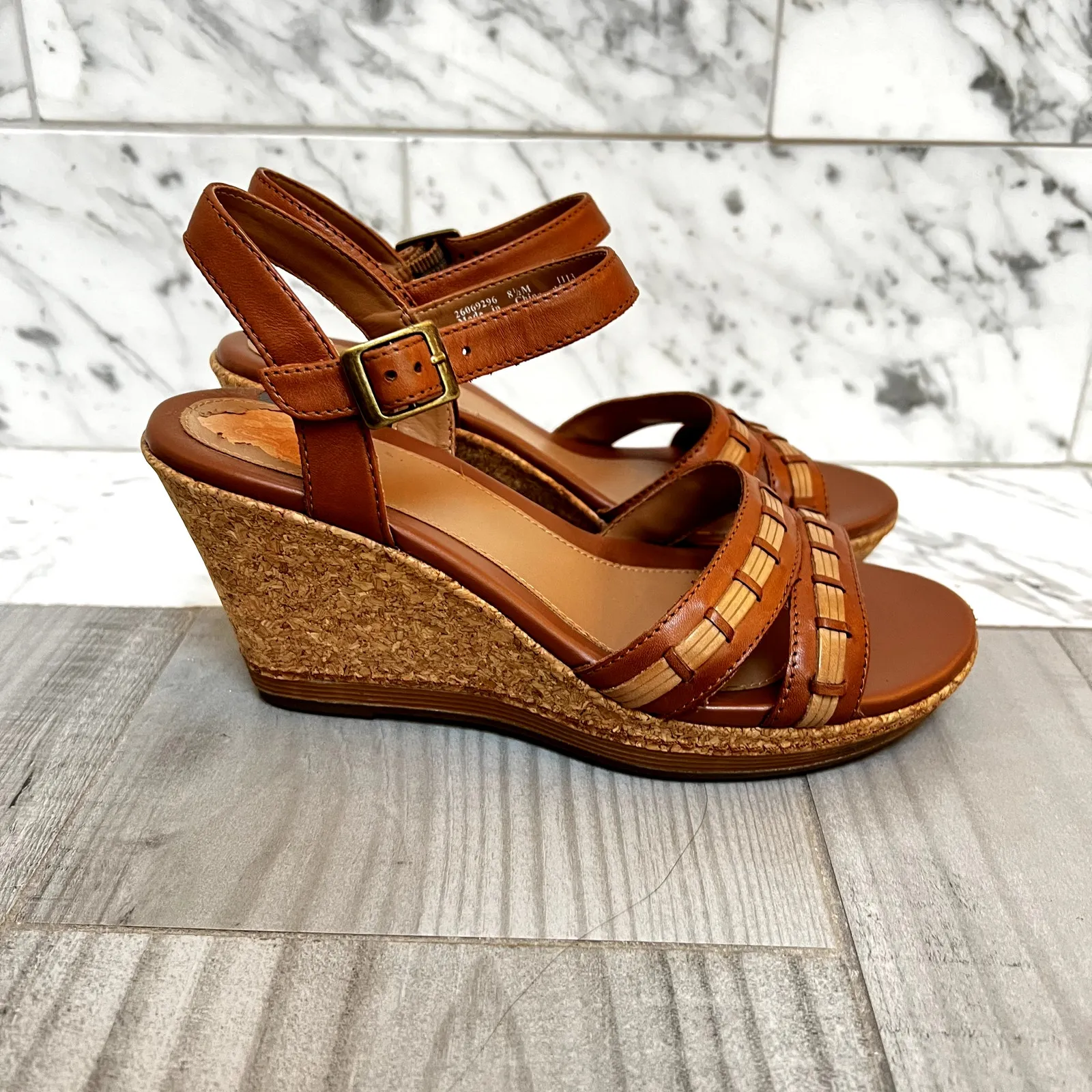 Clarks Pitch Cocoa Wedge Sandal Womens Size 9M Tan Leather Platform Comfort Shoe - Image 2