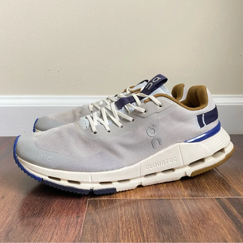 on cloud  Cloudnova Form 2 Silver/Heather With Blue and Brown - Image 3