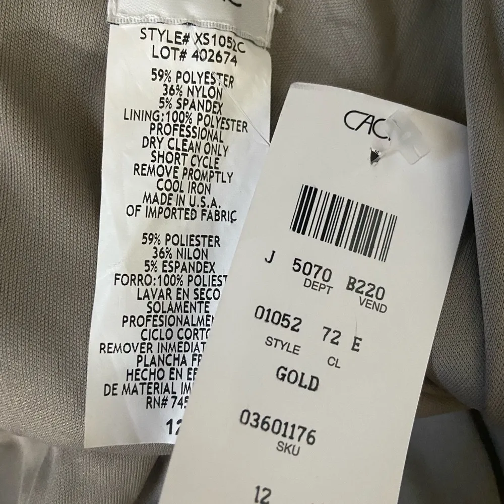 Vintage Dead Stock  Gold One Shoulder Long Ruched Evening Gown Size 12. - Image 4