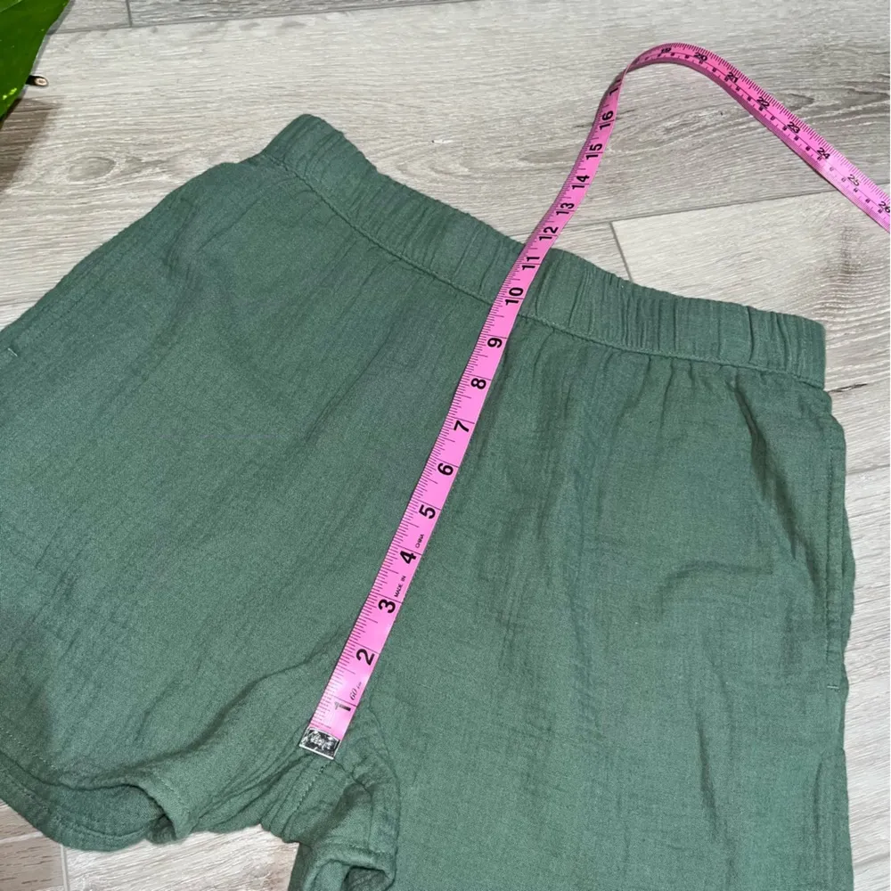 Universal thread NWT linen shorts green - Image 5