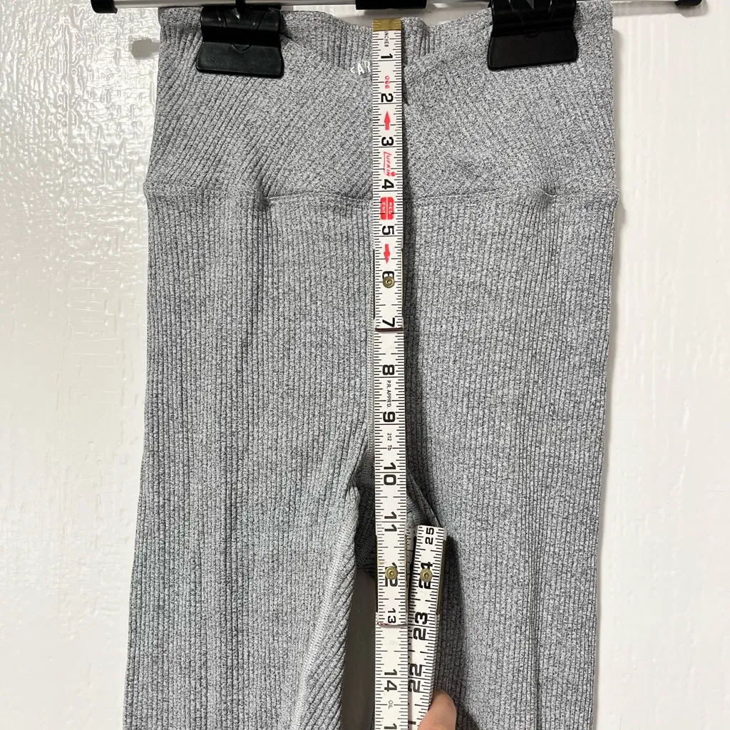 Year of ours Ribbed Gray Veronica legging size small - Image 8