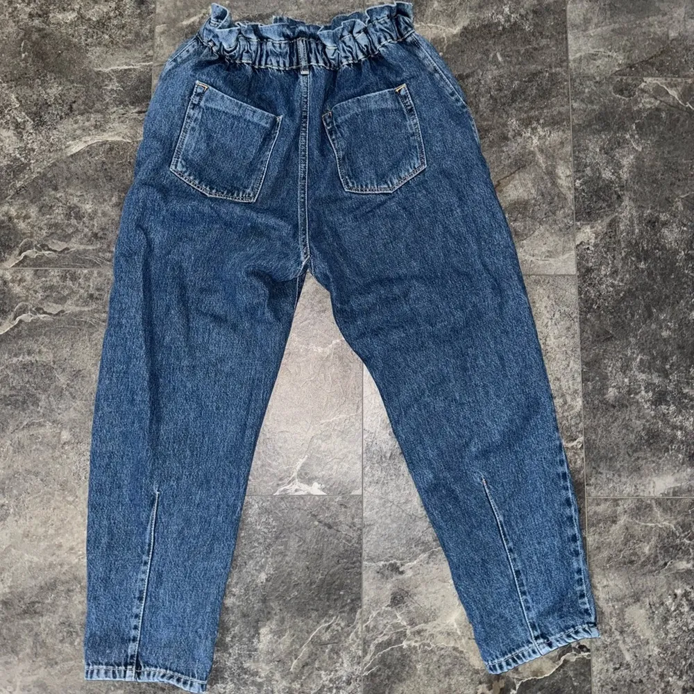 Zara Paperbag Denim Jeans Medium Wash Size 4 - Image 3