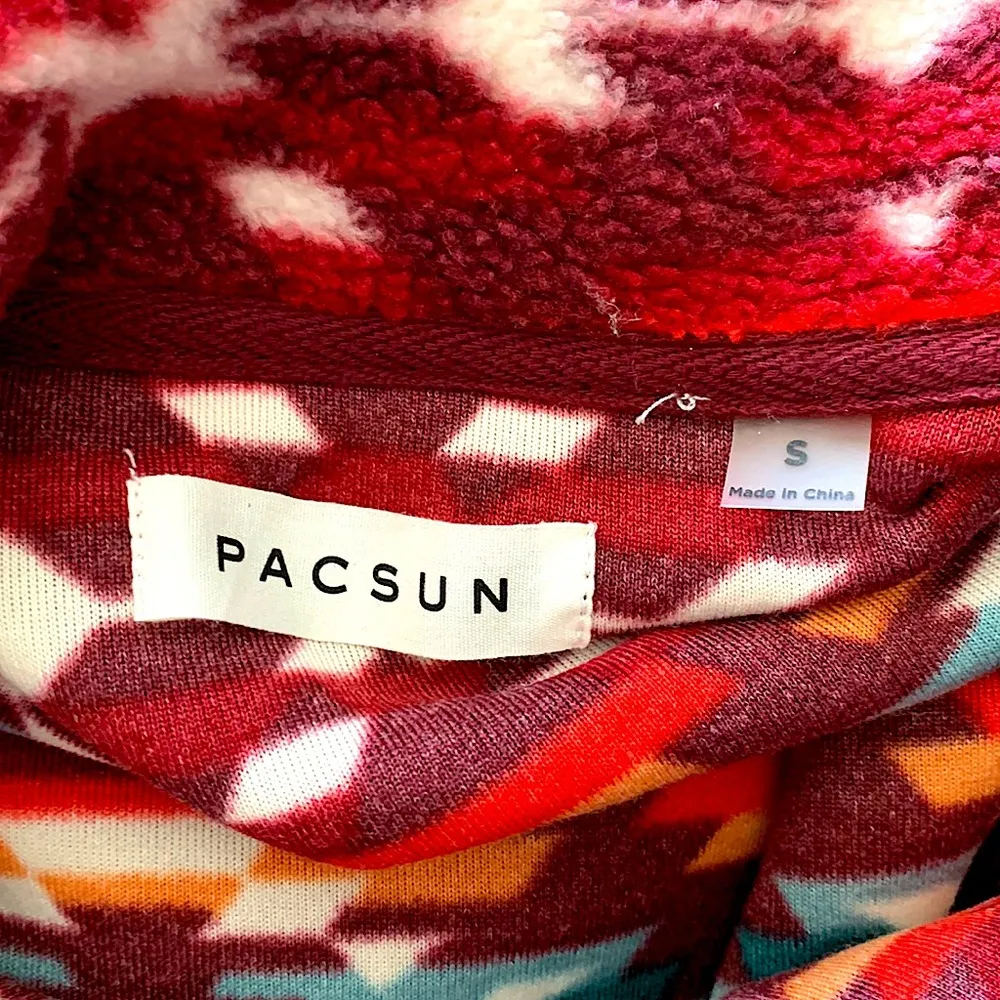 PacSun  Comfy Fuzzy Southwestern Patterned Jacket Size S - Image 5