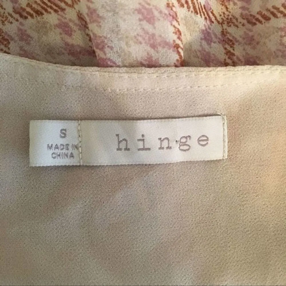 Hinge Houndstooth Semi Sheer Top Blouse Small EUC - Image 5