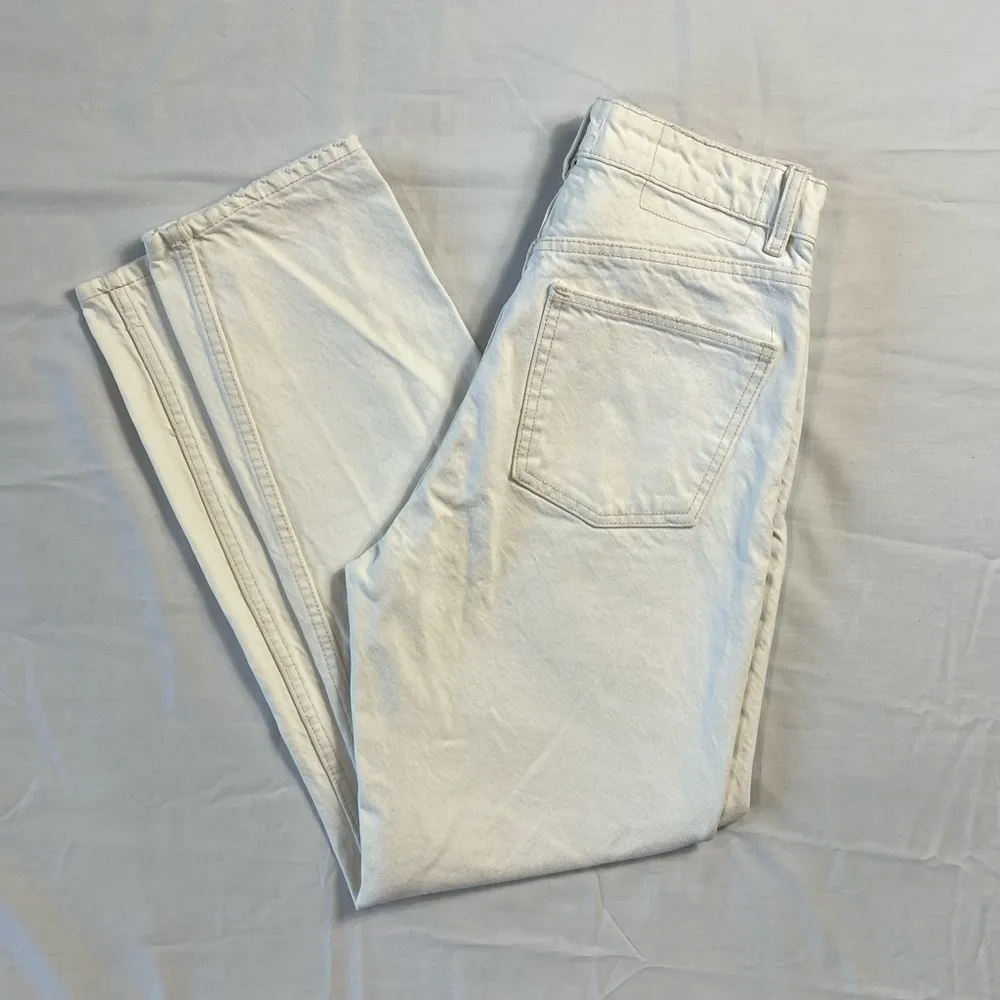 Women's Pants 4 White Denim High Rise Straight Leg Jeans - Image 2