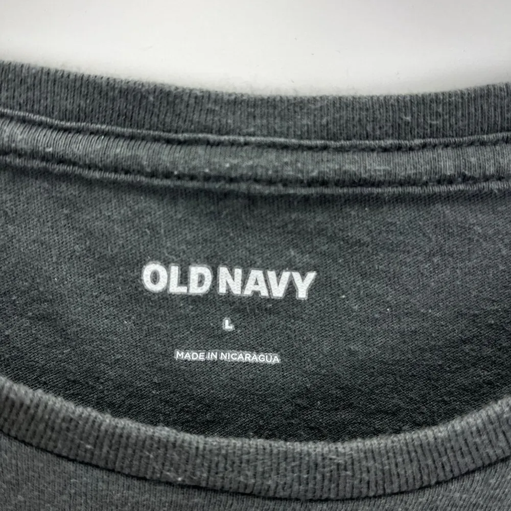 Old Navy TLC Tee Don’t Go Chasing Waterfalls Medium Adult Unisex Fit - Image 4