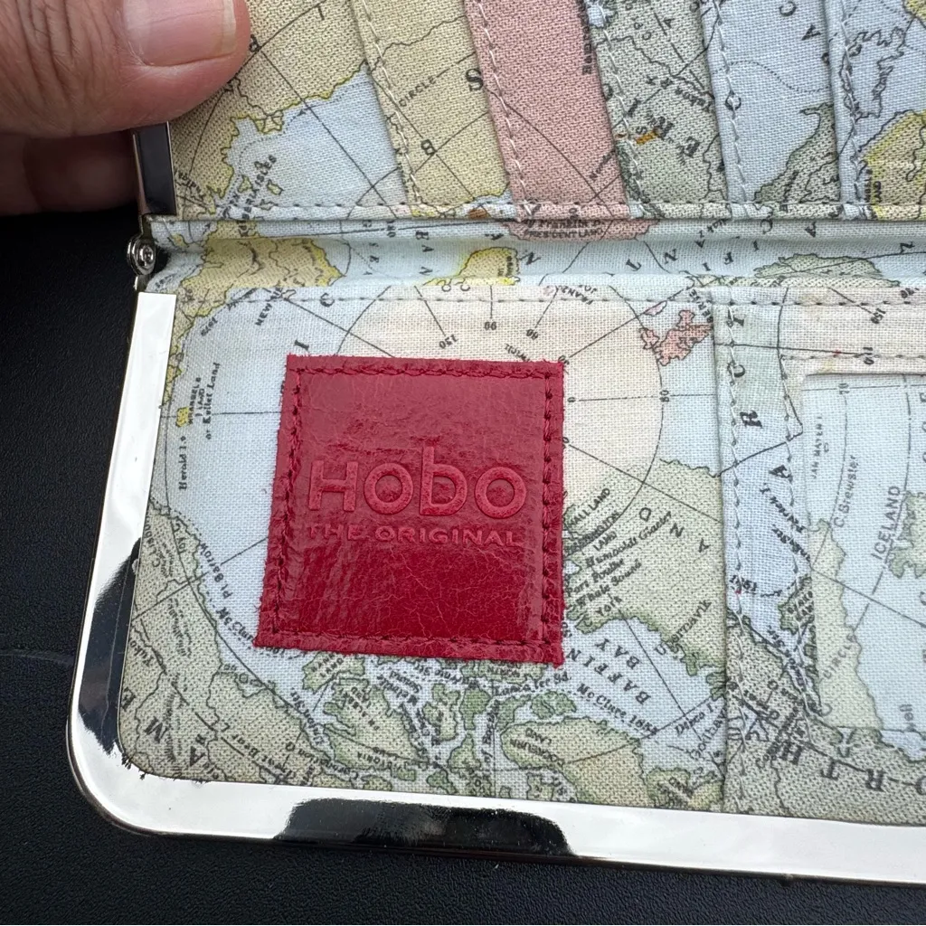 Hobo The Original Clutch Wallet With Map Design Inside Green - Image 6