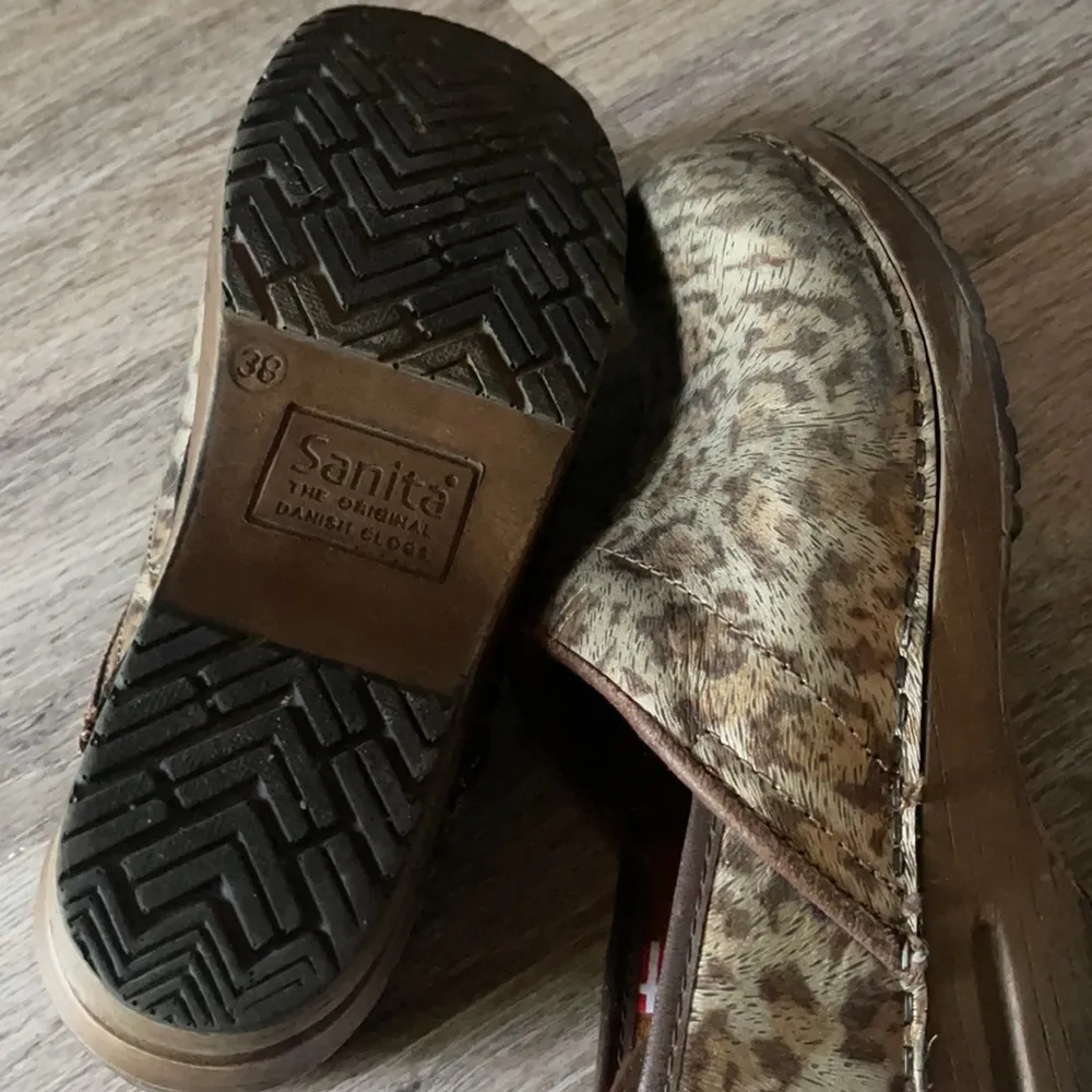 Sanita Leopard Print Clogs Size 38 (US 7 - Image 8