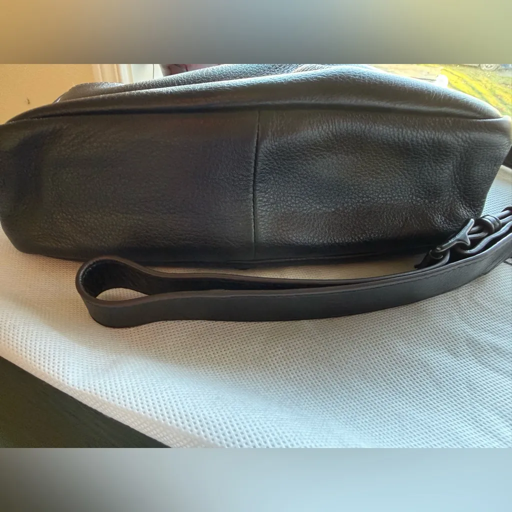 Aimee Kestenberg Lovers Lane Black Genuine Leather Convertible Crossbody - Image 3