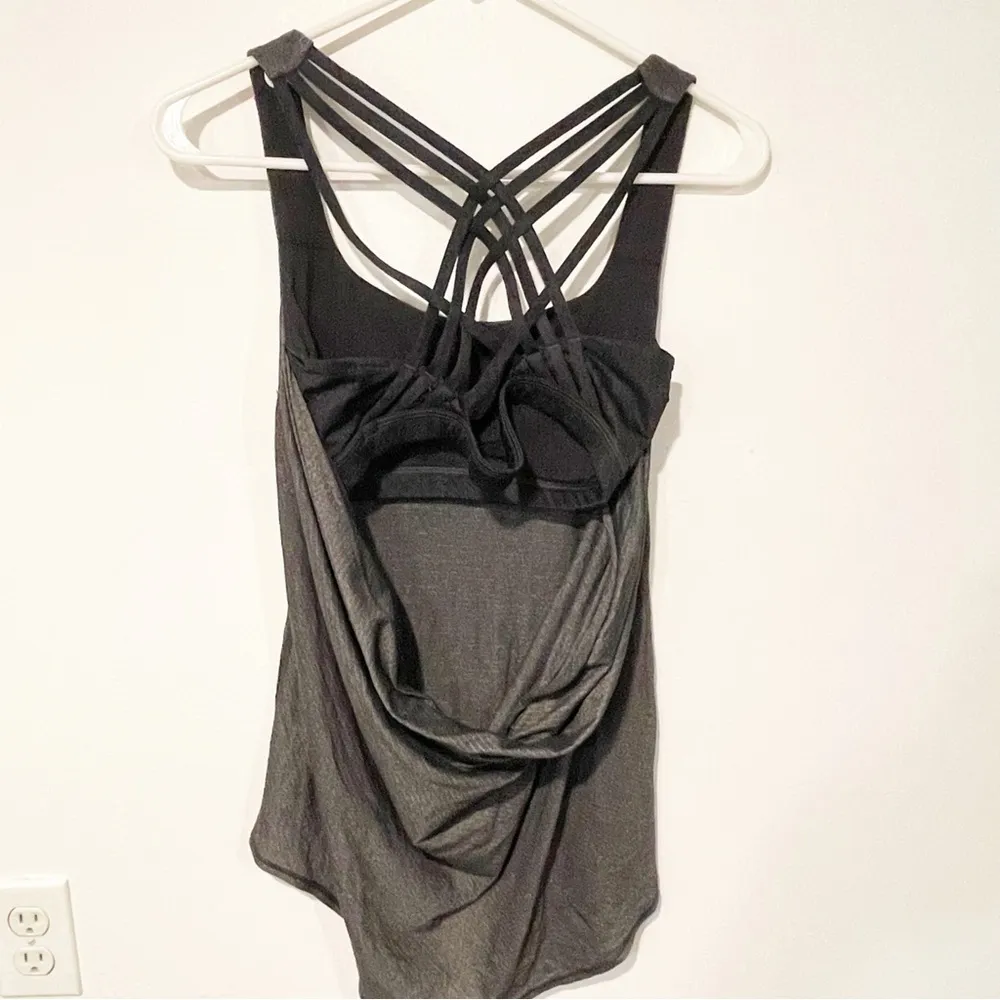 Lululemon Size 6 Grey Black Wild Tank Open Back Built in Padded Bra - Image 6