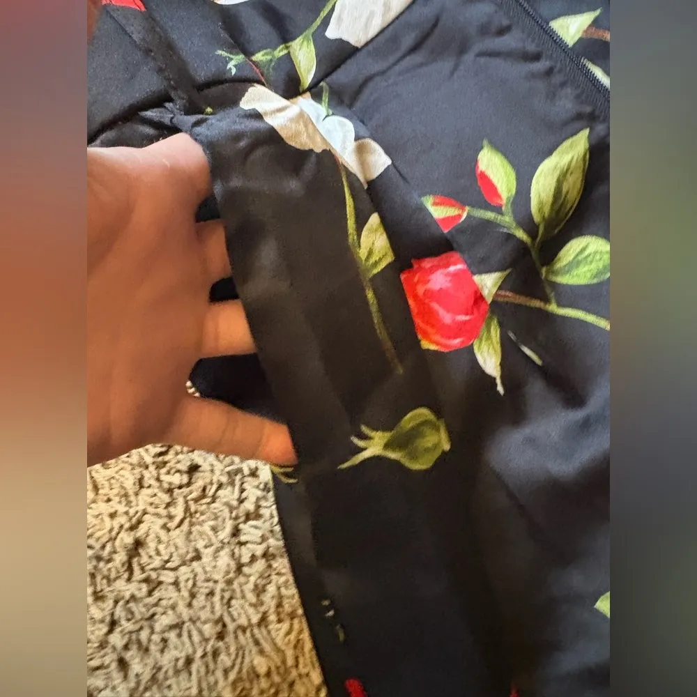 Lulus medium silk Floral Wide - Image 3