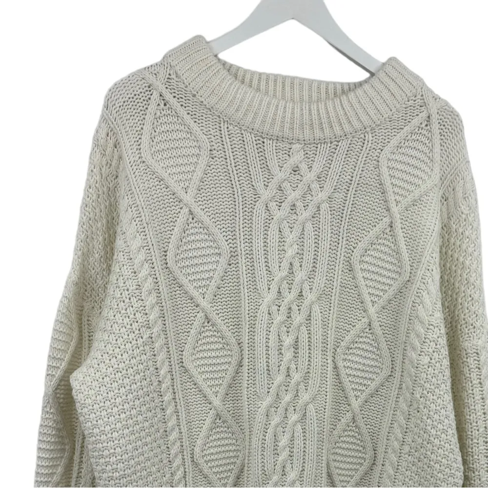 Simply Couture  Fisherman Cable Knit Plus Size Sweater Cream Size 2X - Image 2