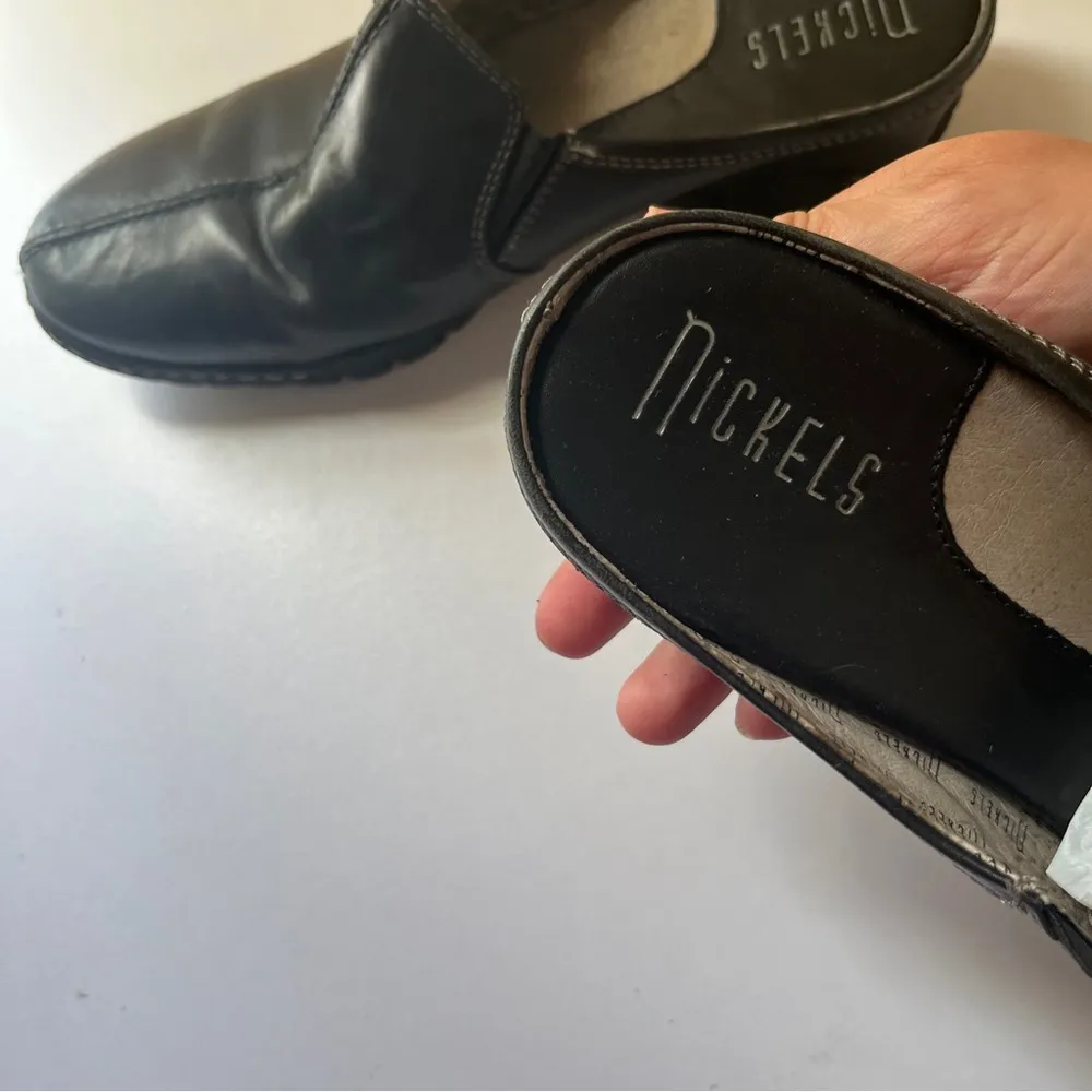 Nickels Black Leather Mules Clogs size 7 - Image 4
