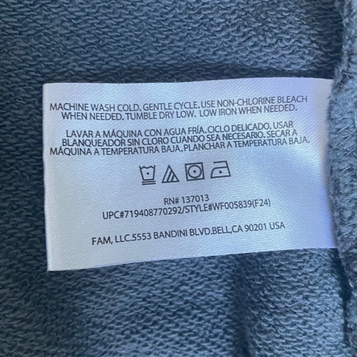 Wildfox Charcoal Gray Broken Heart I Wish It Was Saturday Sweatshirt Size L GUC - Image 9