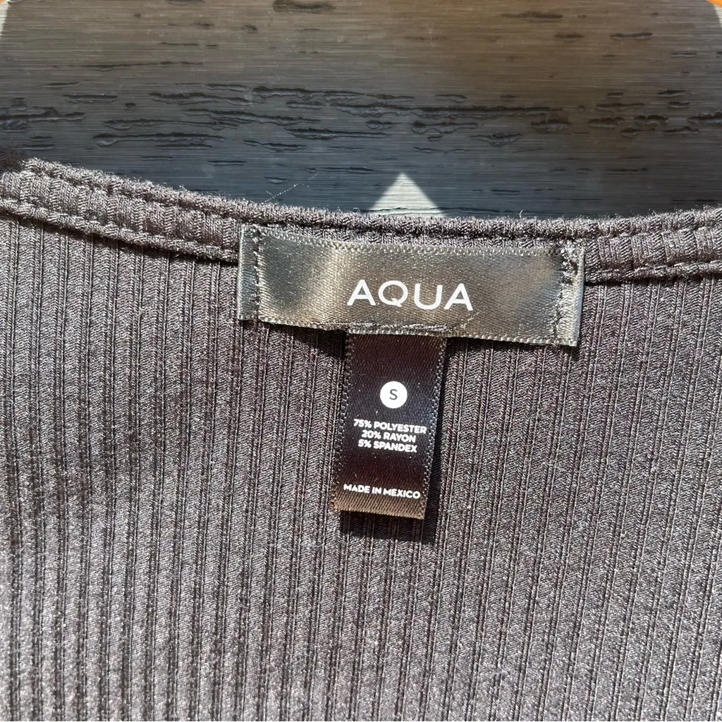 Aqua Bloomingdale’s Black Short Sleeve Ribbed Square Neck Dress w Pockets Size S - Image 2