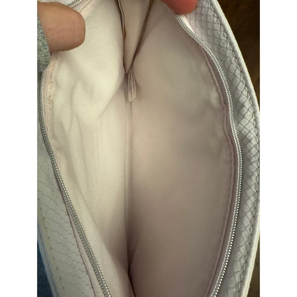 Jimmy Choo  fragrance white cosmetic clutch - Image 2