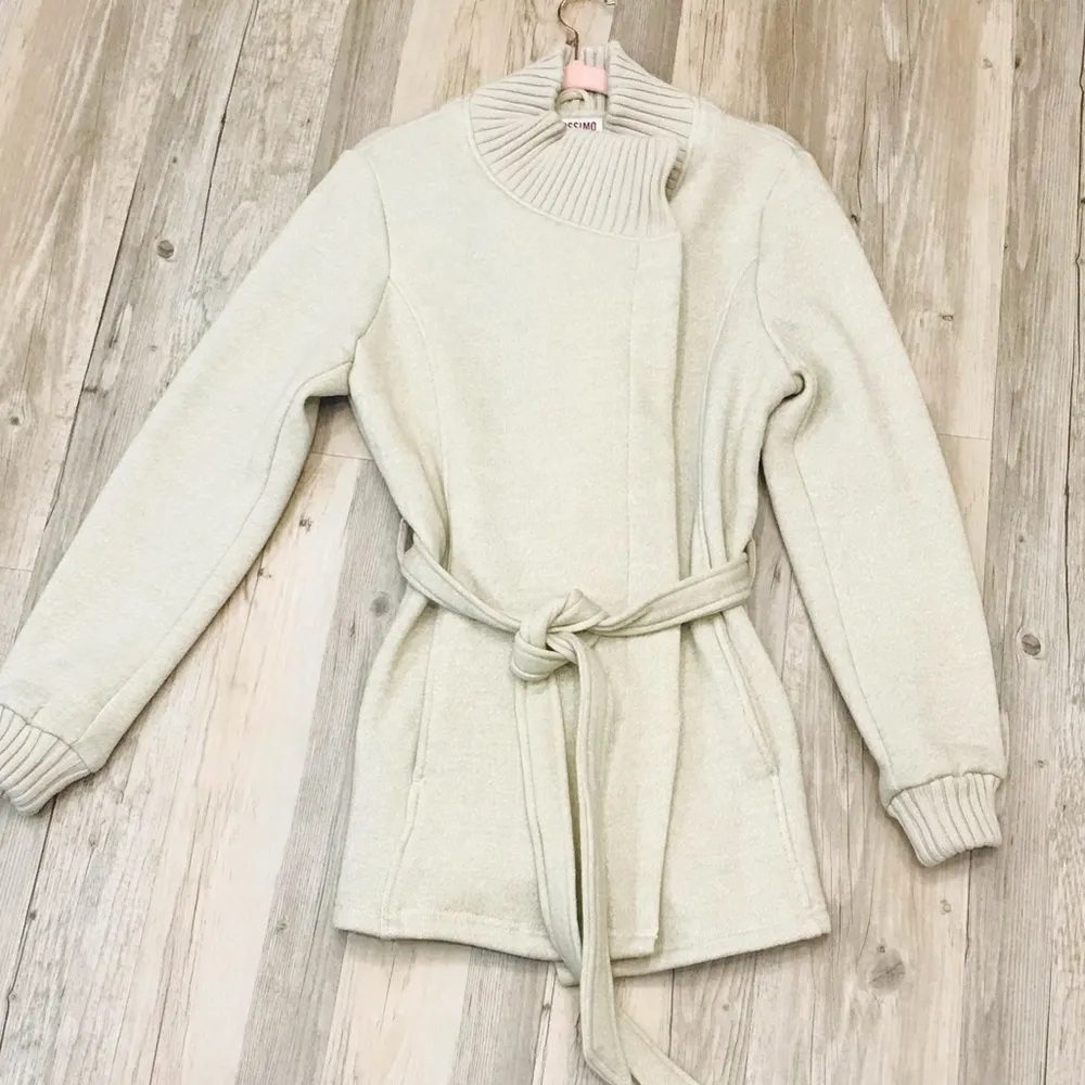 Target Off white Sweatshirt Jacket size Medium - Image 20