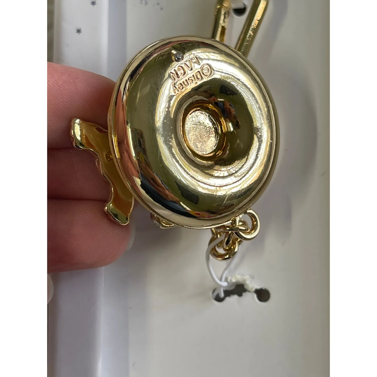 Disney Stitch Donut Floatie Spinner Keychain Charm Clip Gold Tone Sunglasses NEW - Image 3