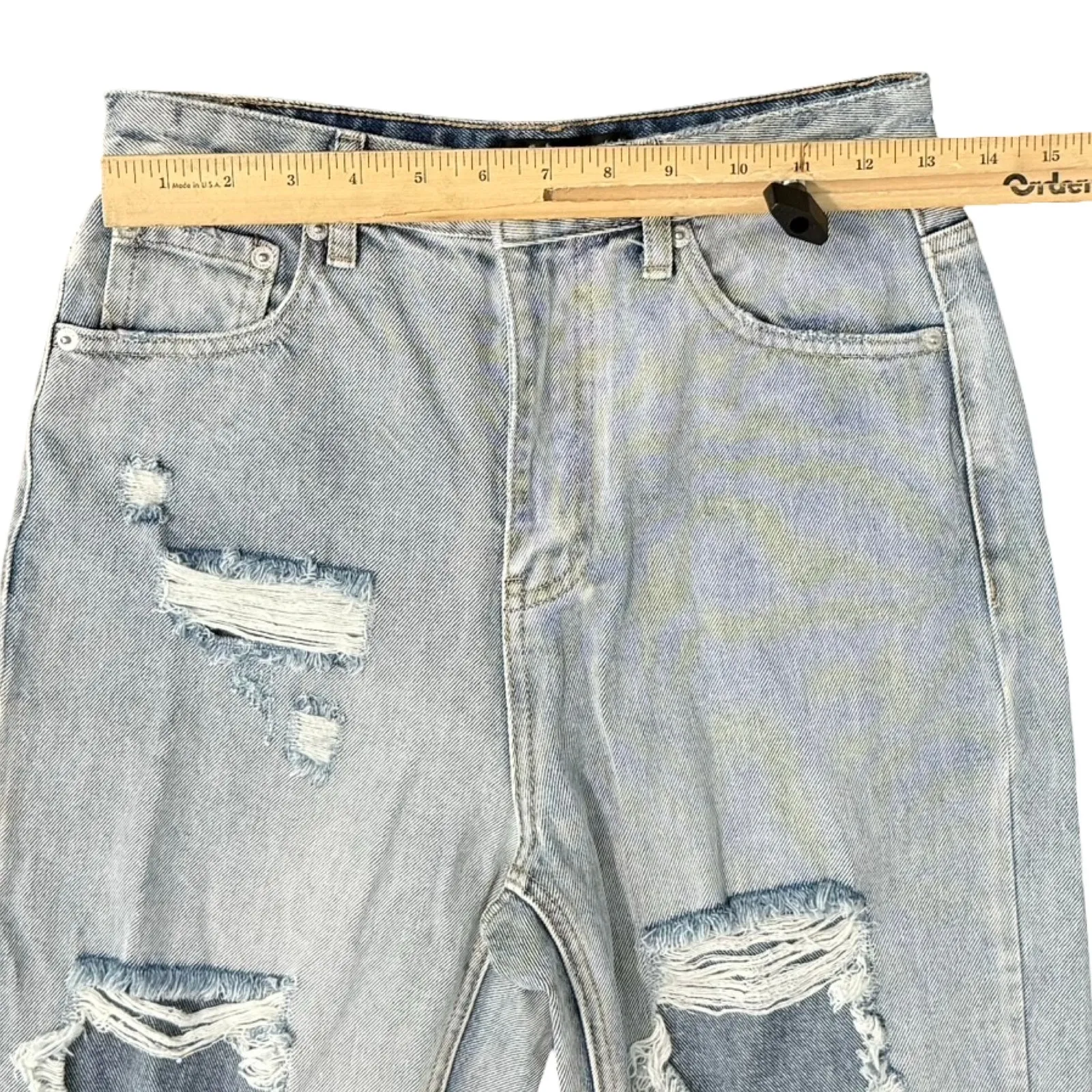 White Fox Light Wash High Rise Distressed Denim Straight Mom Jeans Size S 26" - Image 3
