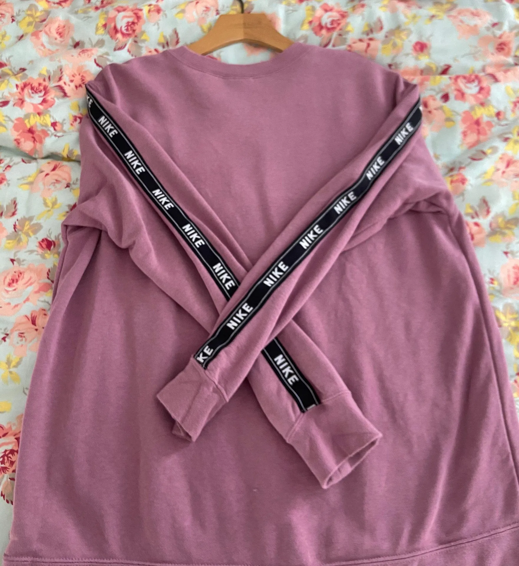 Nike Purple Crewneck - Image 3