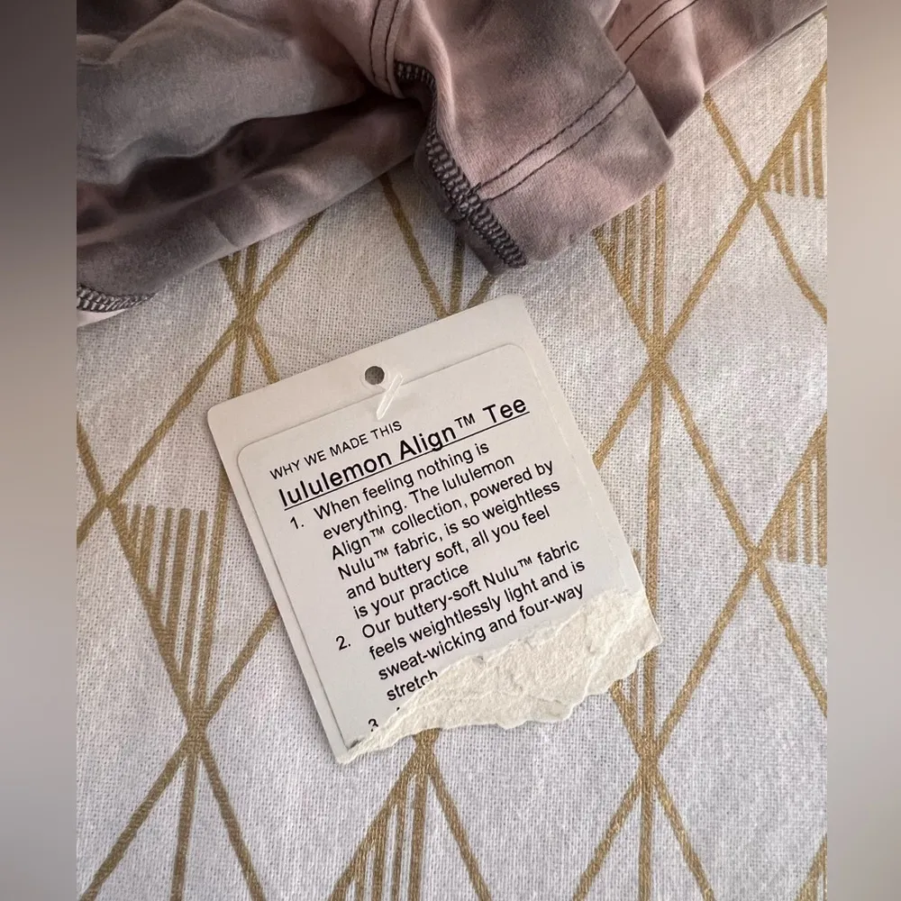 Lululemon NWT Align Cropped Tie Dye Tee Size 2 - Image 5