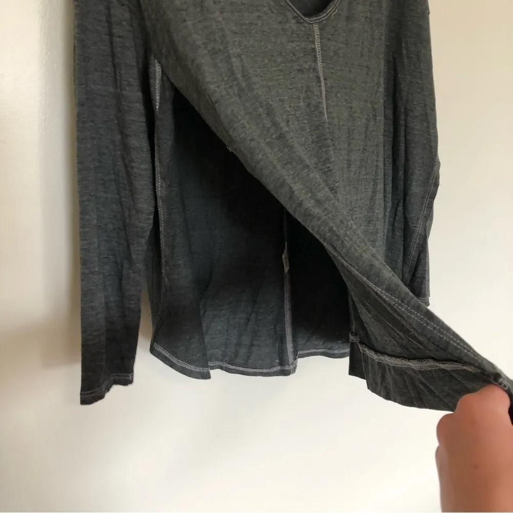 Free People Movement Long Sleeved Dark Gray Tee Shirt Side Split New Small - Image 3