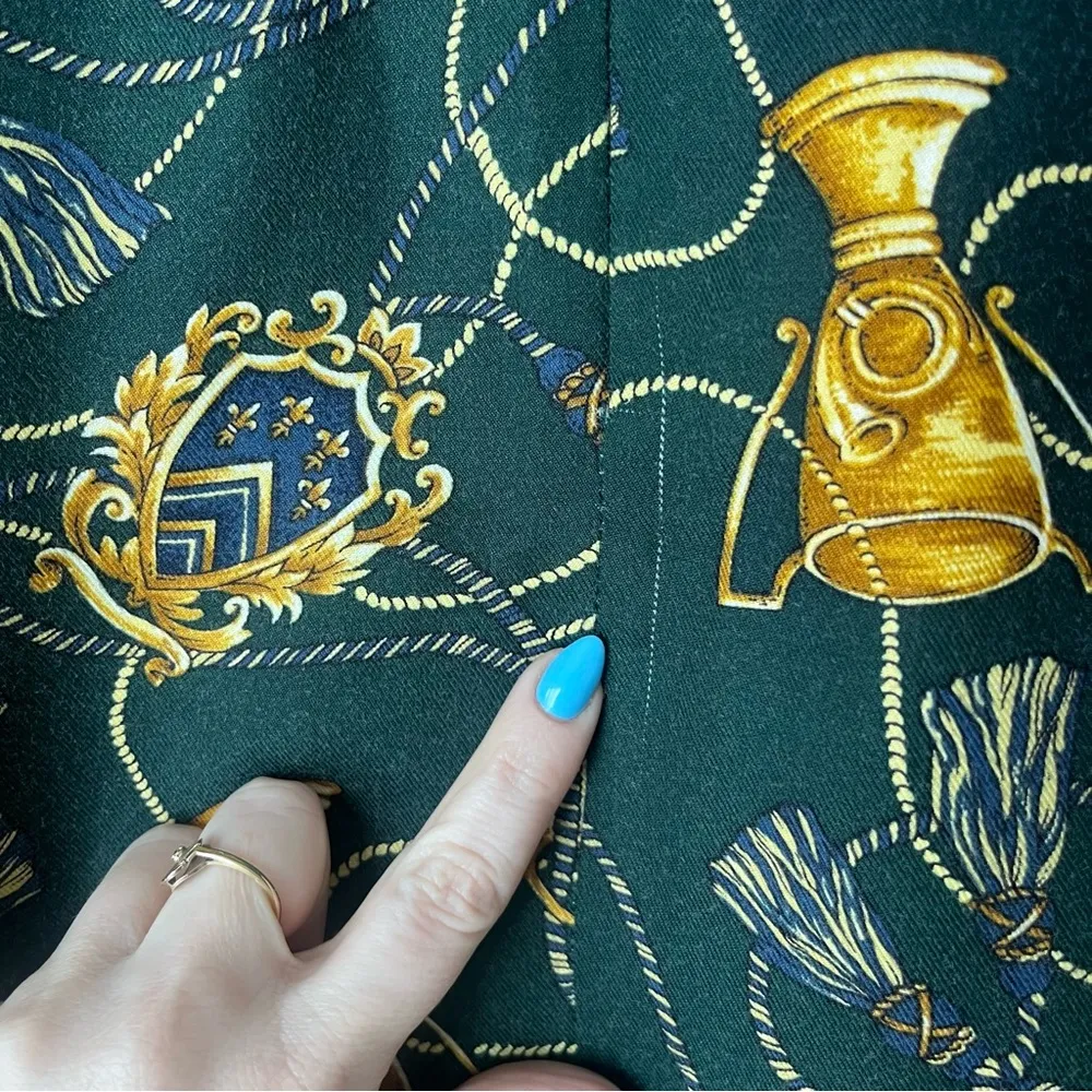 Vintage 80s/90s Green Trophy Crest Tassel Print Maxi Skirt M Size M - Image 2