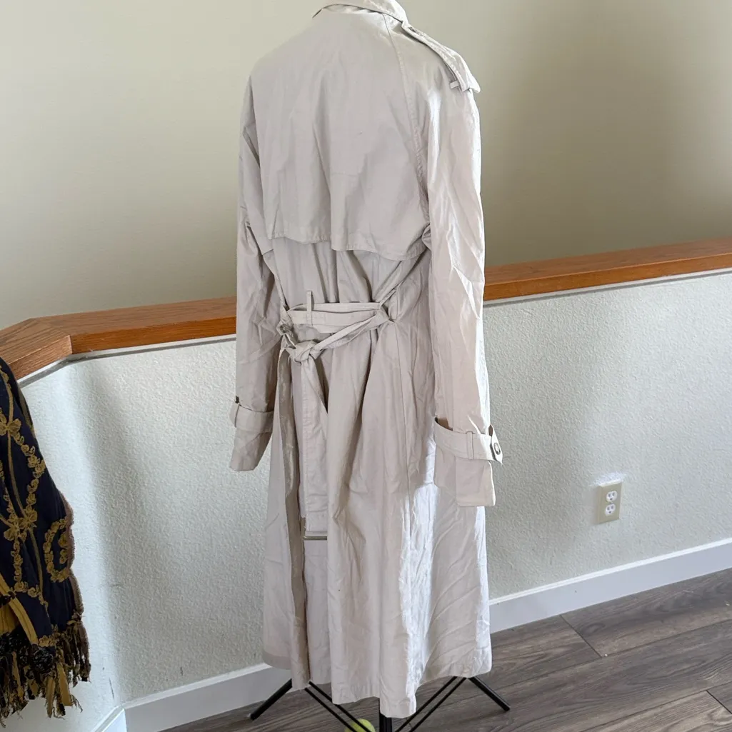 The Burton collection Light Tan Trench Coat size 40 - Image 3