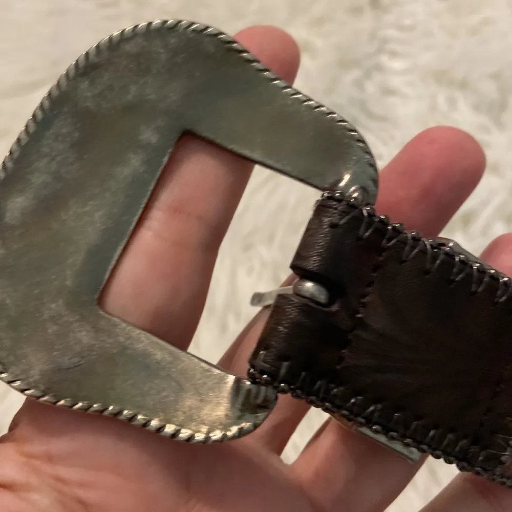 Women's Cowgirl Tooled 1781 leather belt size M length 40” - Image 6