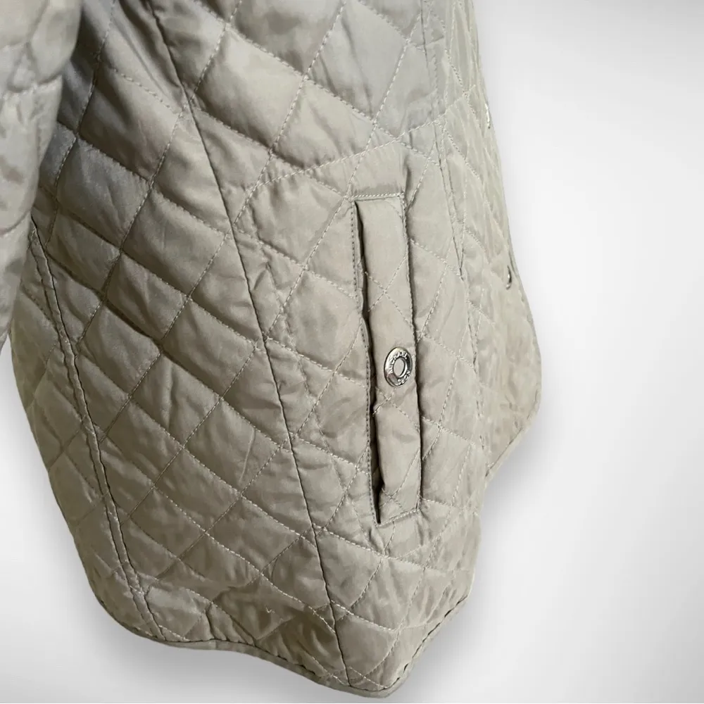 Michael Kors  Women's Sage Green Quilted Lightweight Jacket Medium | EUC - Image 6