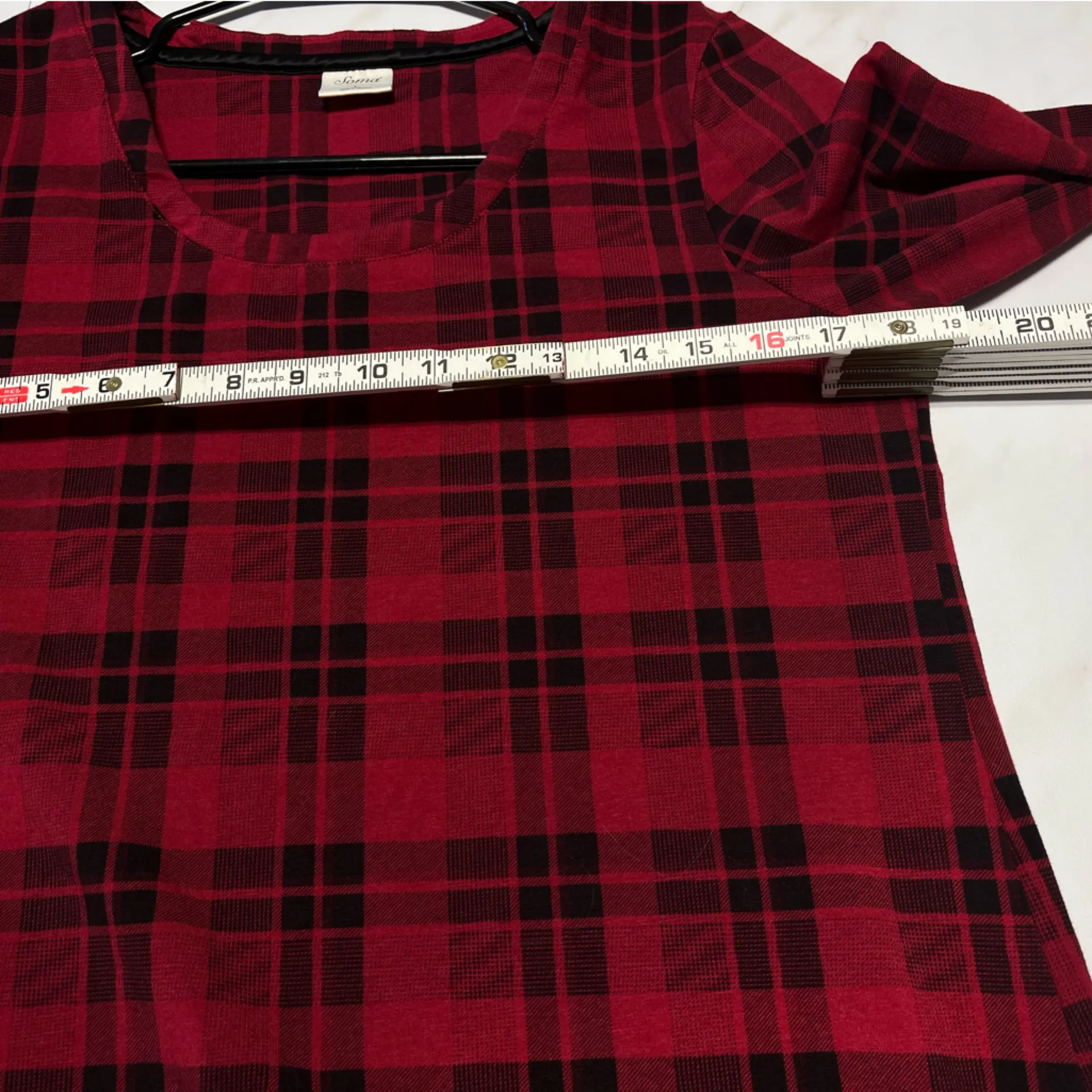 Soma Embraceable Holiday Red & Black Plaid long sleeve sleep shirts size large - Image 6