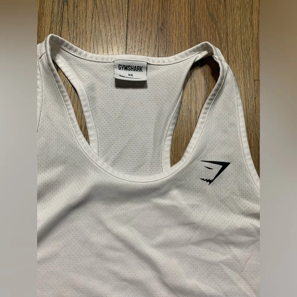 Gymshark tank top XS - Image 2