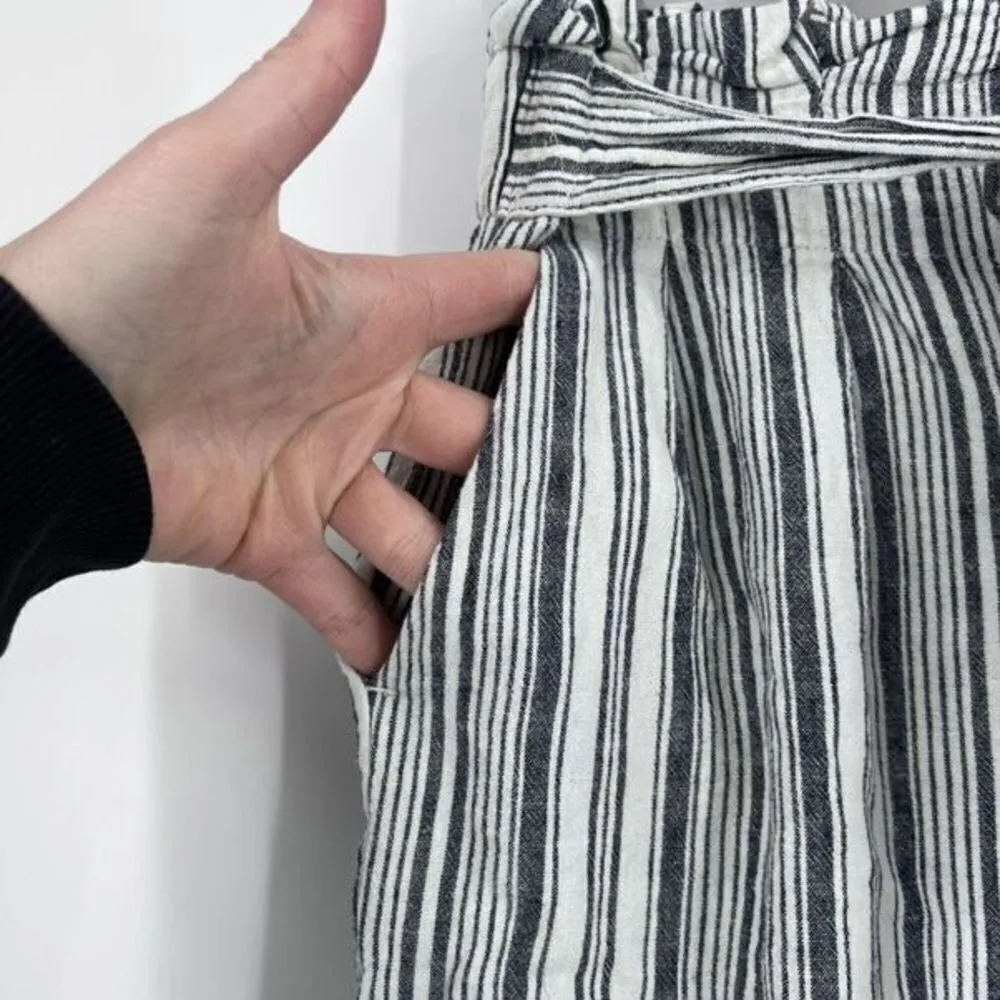 Zac & Rachel Women's Gray Striped Hi Rise Belted Linen Pants Size Medium Cropped - Image 8