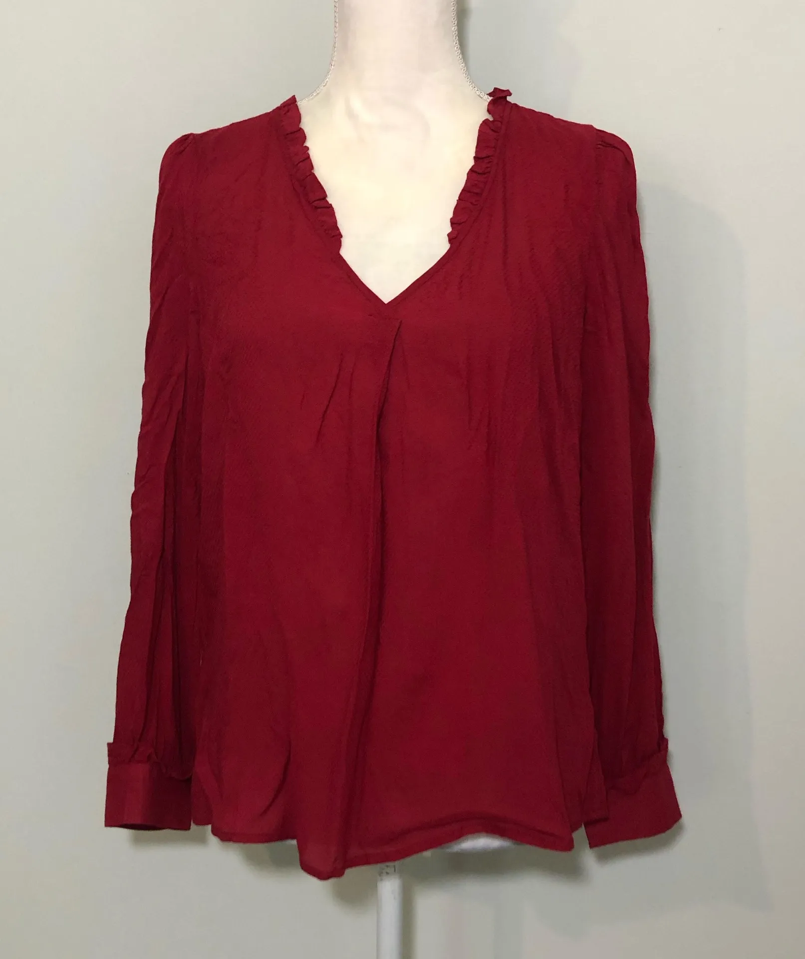 NWOT Comprehensive Charm Crimson Dark Red Sheer Blouse Medium New - Image 5