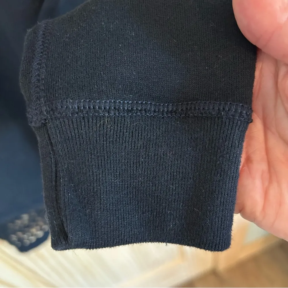 Abercrombie & Fitch Navy Crochet Back Sweatshirt. Size XS. - Image 3