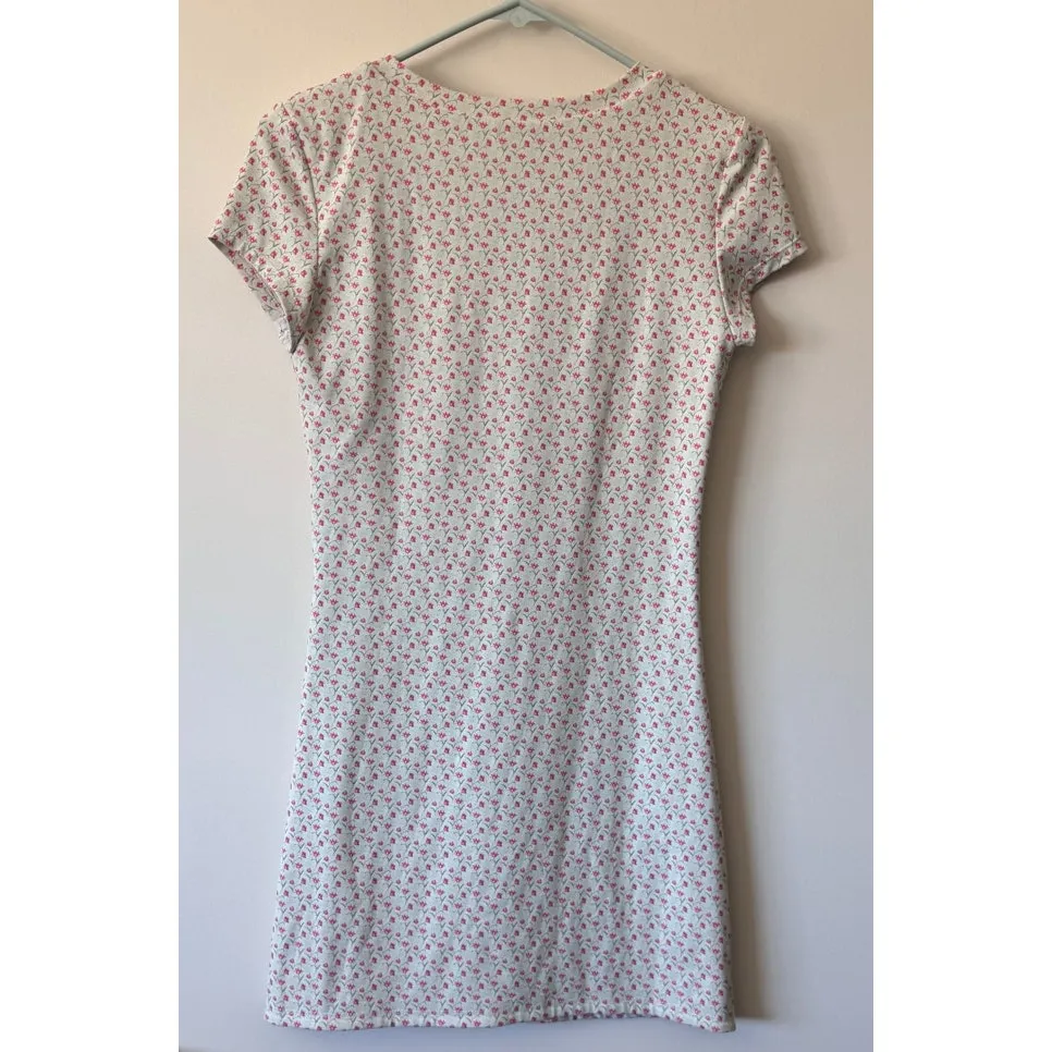 NWOT My Mum Made It Floral Short Sleeve Mini Dress Green - Image 2